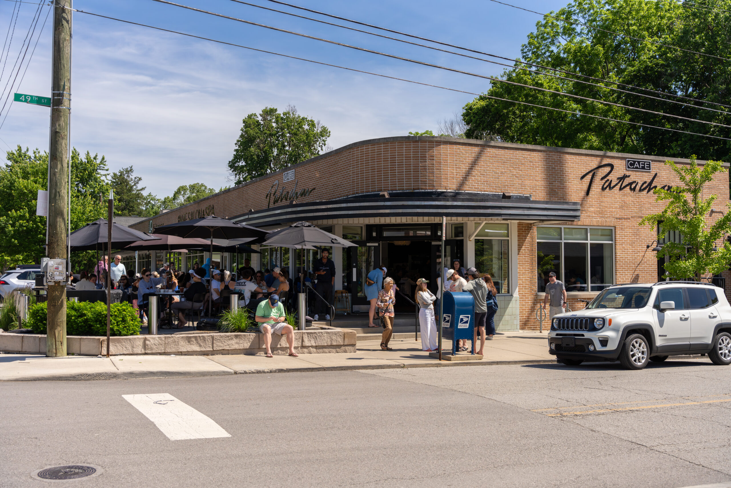 Exterior picture of Cafe Patachou in Meridian-Kessler