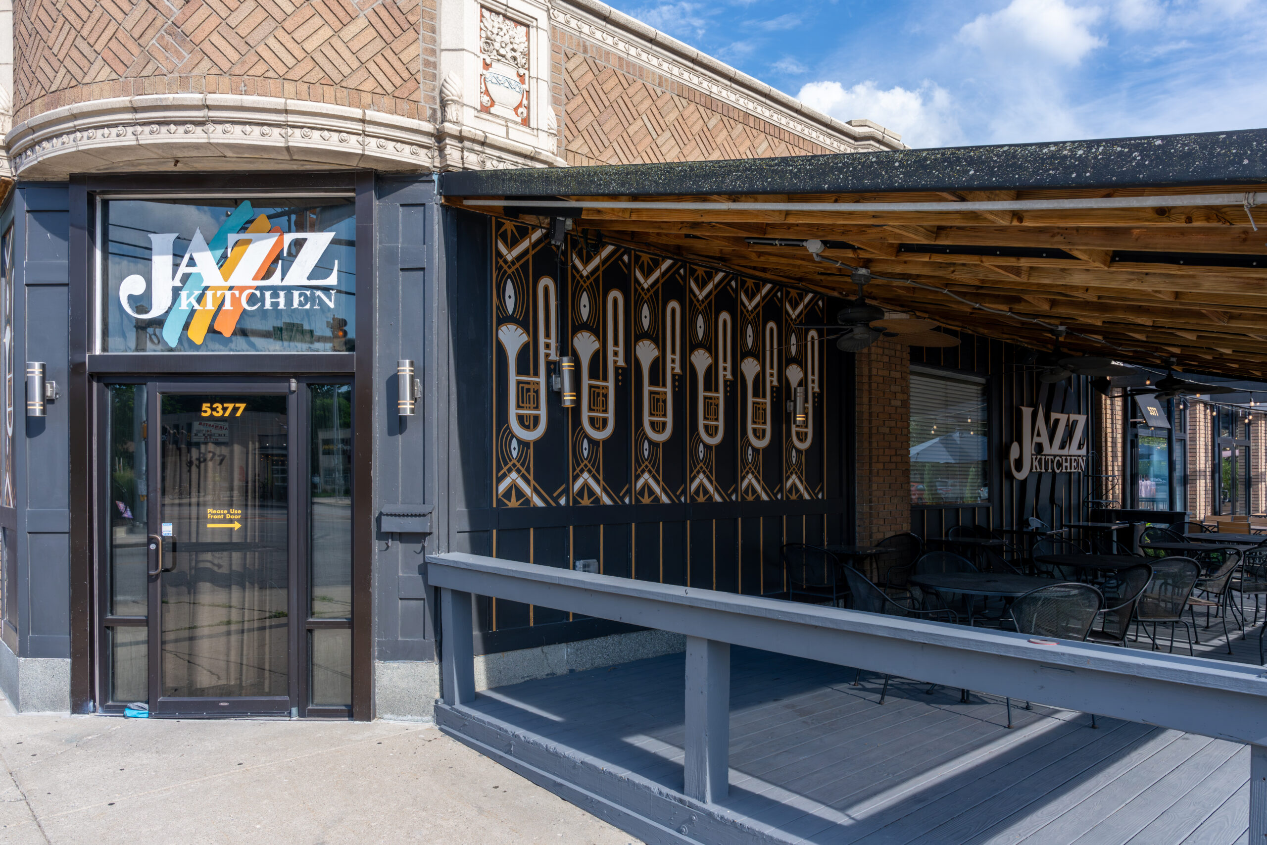 Outside picture of the entrance to the Jazz Kitchen in Meridian-Kessler