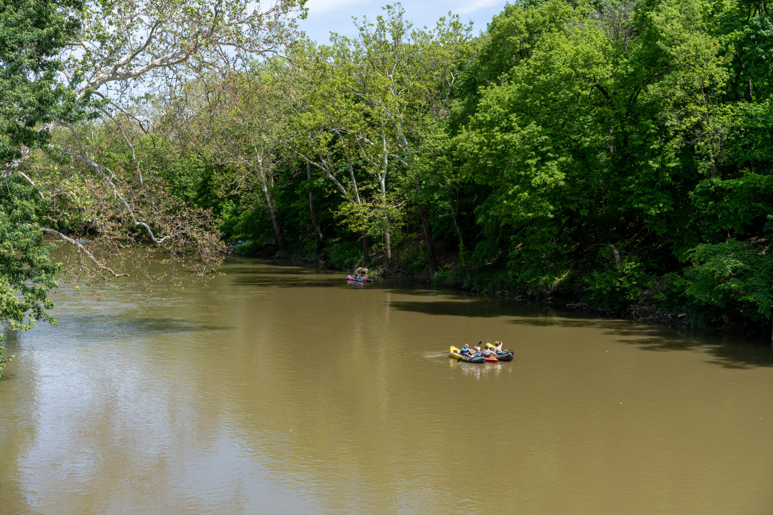 Image of people kayaking in Noblesville, Indiana