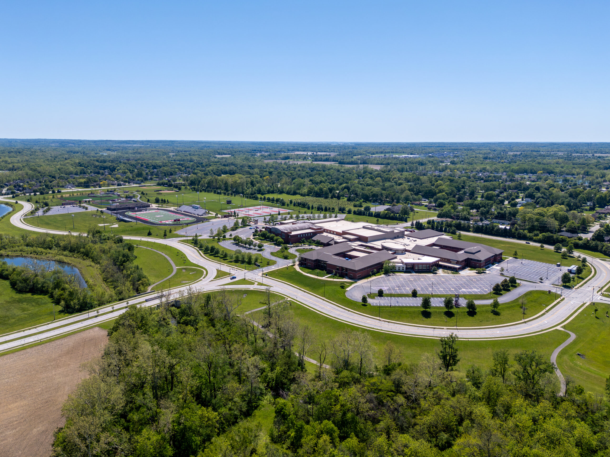 Aerial picture of Plainfield High School